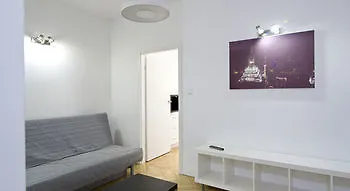 Goodnight Warsaw Apartments Poland